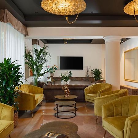 Hotel Mazzanti Морской Милан Экстерьер фото
