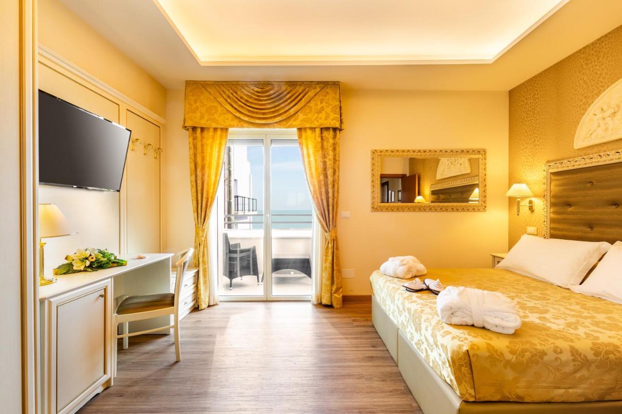 Hotel Mazzanti Морской Милан Экстерьер фото